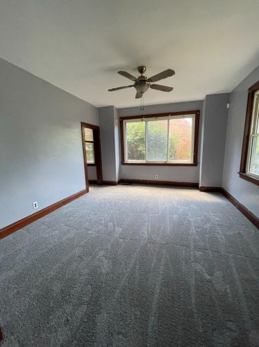 1660 Dewey Ave, Cincinnati OH  45205-1024 exterior