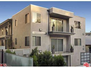 1418 Poinsettia Pl, Los Angeles CA  90046-4311 exterior
