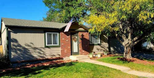 17111 Mercer Dr, Aurora, CO 80013-3252