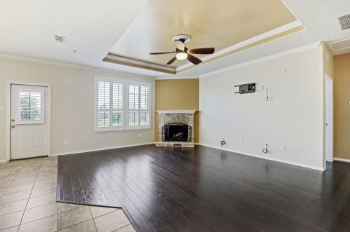 2340 Angoni Way, Fort Worth TX  76131-5126 exterior