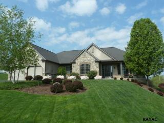 570 Campbell Rd, York, PA 17402-3335