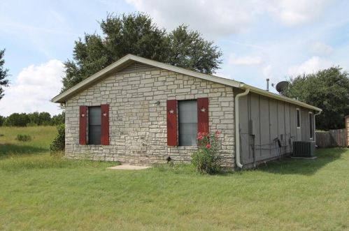 6618 Cherrywood Ln, Georgetown, TX 78633-9549