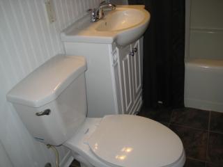 625 Harden Dr, Lebanon OR  97355-4040 exterior