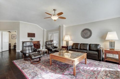 6408 Convict Hill Rd, Austin TX  78749-1769 exterior