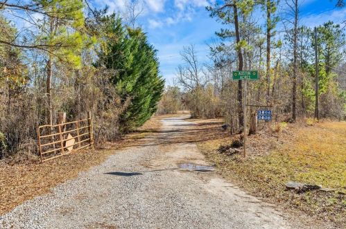 3506 Spears Rd, Madison, GA 30650-4455