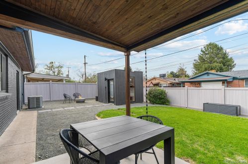 6255 Mexico Ave, Denver CO  80232-7084 exterior