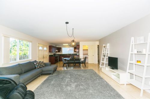 1009 13th Ave, Honolulu HI  96816-3649 exterior