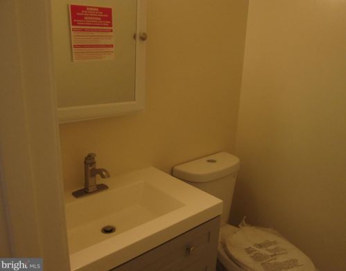 15 Valleyfield Ct, Silver Spring MD 20906-5724 exterior