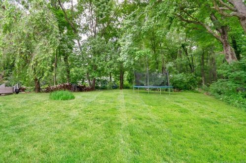 54 School Rd, Colchester CT  06415-1729 exterior
