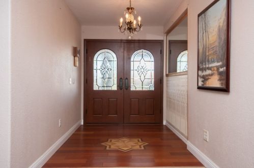 16273 Rancho Escondido Dr, Riverside CA  92506-5814 exterior