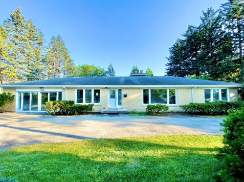 1241 Deerfield Rd, Bannockburn IL  60015-4170 exterior