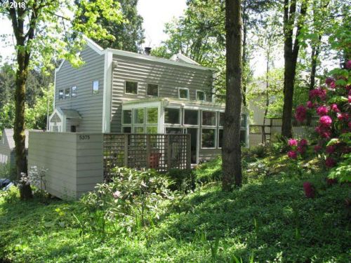 5375 Humphrey Blvd, Portland OR  97221-2305 exterior