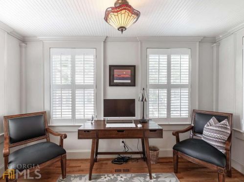 2388 Hurst Dr, Atlanta GA  30305-4233 exterior