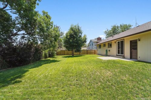 2212 Berkshire Dr, Fort Collins CO  80526-1405 exterior