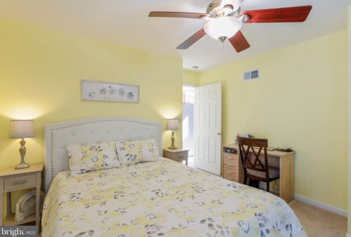 166 Nemacolin Trl, Hedgesville WV  25427-4272 exterior