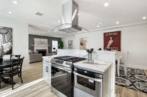 295 Poppyfields Dr, Altadena CA  91001-4837 exterior