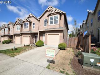 5865 17th Loop, Damascus, OR 97080