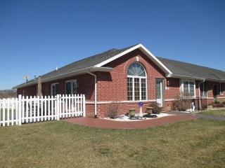 242 Jennifer Ln, Lorenzo, IL 60481-7600