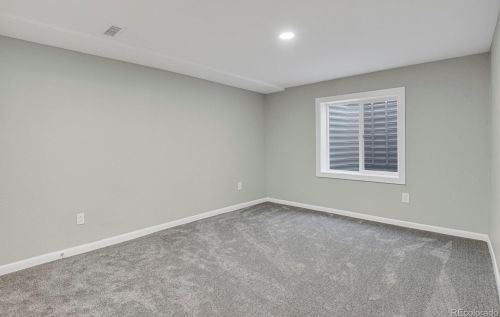 19475 Purdue Pl, Denver CO  80013-4523 exterior
