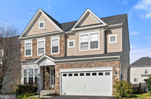 13848 Tarleton Ct, Gainesville, VA 20155-5902