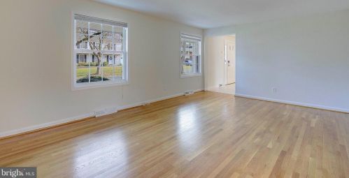 5026 Round Tower Pl, Columbia MD  21044-1322 exterior