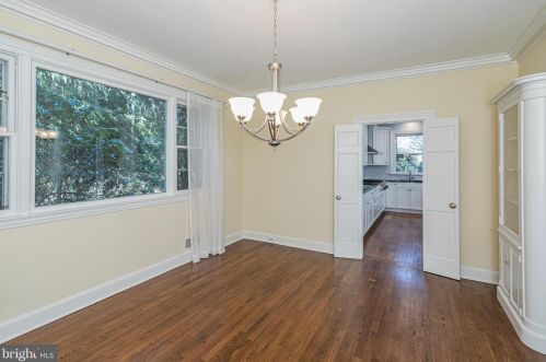 161 Elm Rd, Princeton NJ  08540-2521 exterior