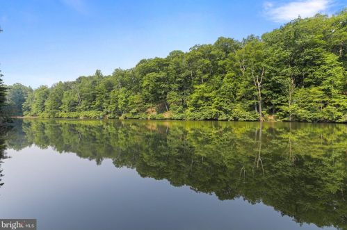 85 Audubon Rd, Hedgesville WV exterior