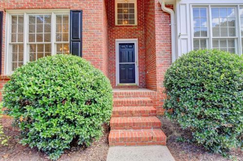 3635 Chartwell Dr, Suwanee, GA 30024-6823