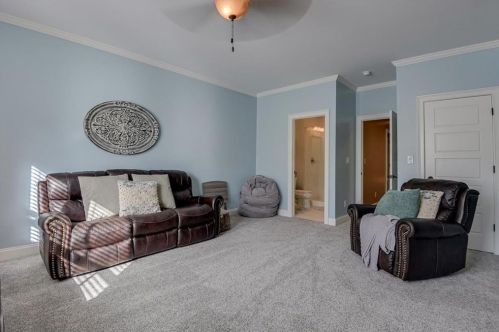1045 Peninsula Xing, Evans GA  30809-4330 exterior