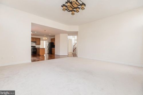 67 Barksdale Dr, Charles Town WV 25414-5616 exterior