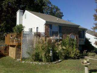 9335 Beowulf Cir, Baltimore MD  21237-4529 exterior