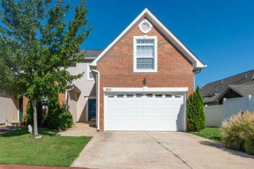 1937 Rosebrook Dr, Chattanooga, TN 37421-7120