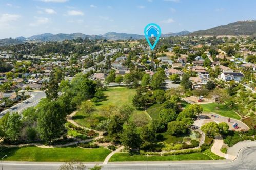 829 Carriage Dr, San Marcos, CA 92069-1916
