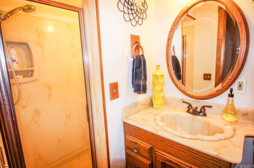 1621 Sumac Ln, Anaheim CA  92804-6653 exterior