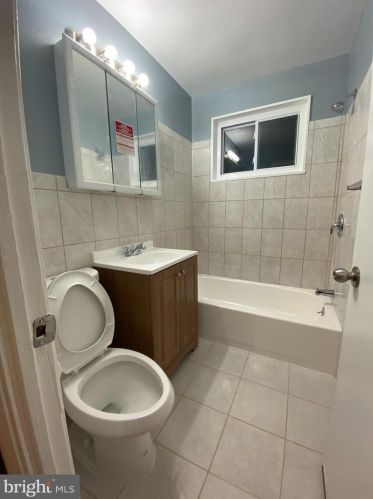 9603 Cottrell Ter, Silver Spring MD 20903-1928 exterior