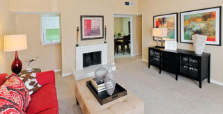 9550 Ella Lee Ln, Houston TX  77063-1289 exterior