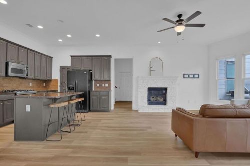 4846 Gathering Pl, Suwanee, GA 30024-8721