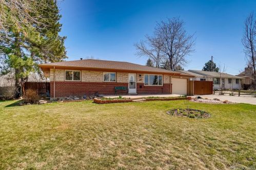 246 Lansing St, Denver, CO 80010-4609