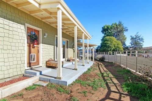 12350 Lemon Crest Dr, Lakeside, CA 92040-4126