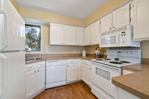 1745 Bluebill Dr, Saint Paul MN  55122-3141 exterior