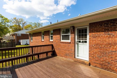 7321 Lamar Dr, Springfield VA  exterior