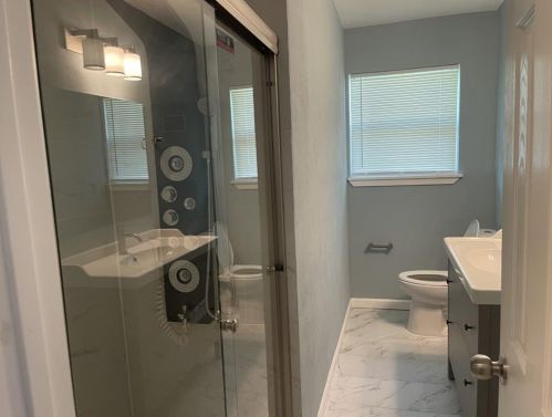 6701 Manor Dr, Fort Worth TX  76180-8523 exterior