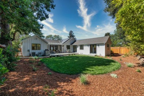 929 Russell Ave, Los Altos CA  94024-5061 exterior