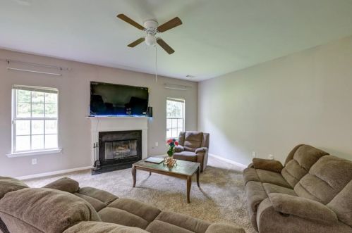 1694 Callaway Loop, Conyers, GA 30012-3671
