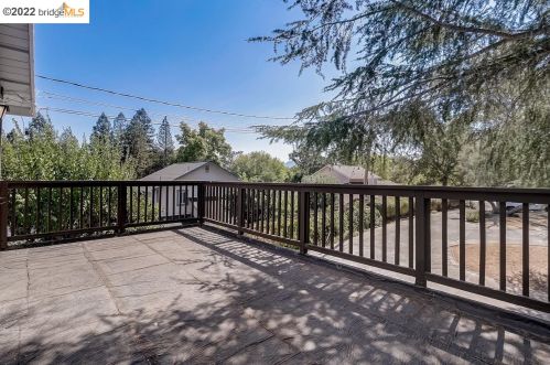 761 Grayson Rd, Concord CA  94523-2665 exterior