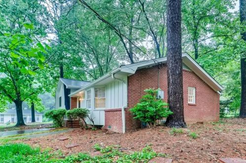 2901 Shillingford Ct, Marietta, GA 30067-5714