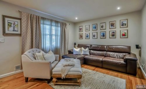 691 Grant Ter, Teaneck, NJ 07666-6522