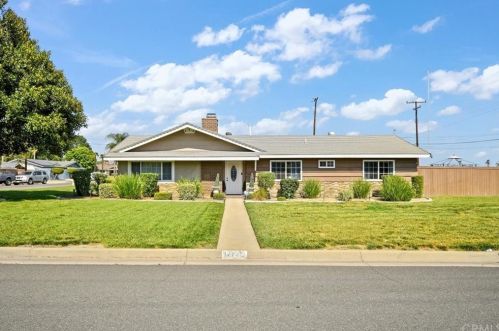 12785 Roswell Ave, Chino, CA 91710-3043