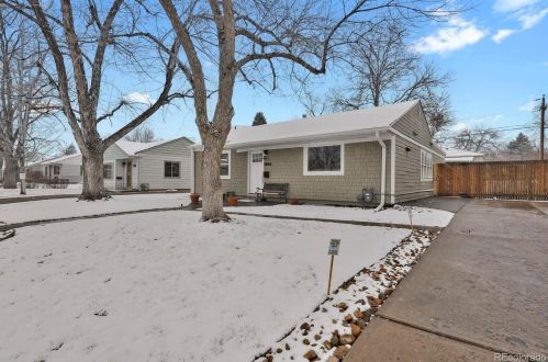 1884 Elm St, Denver CO  80222-4440 exterior