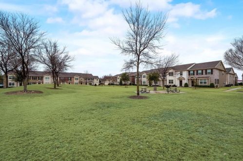 6808 Pascal Way, Fort Worth TX  76137-7559 exterior